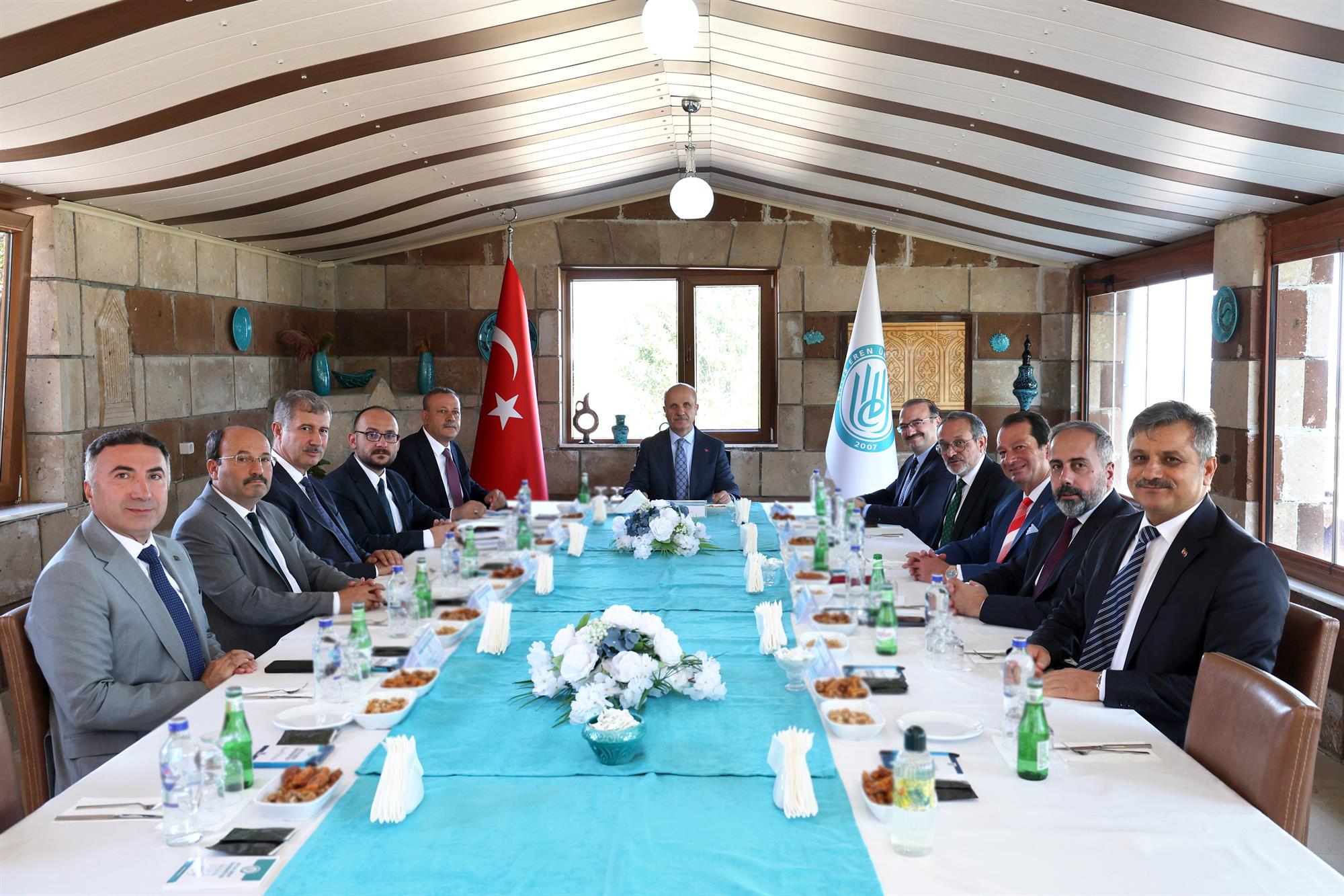Rektörümüz Prof. Dr. Nihat Şındak, Ahlat’ta Bölge Üniversiteleri İstişare Toplantısı’na Katıldı